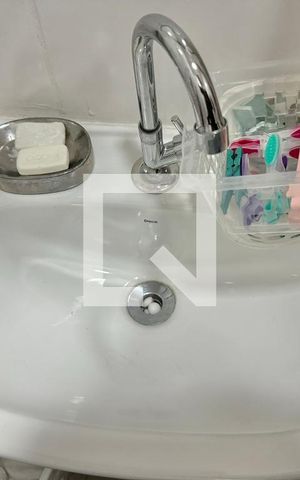 Apartamento à venda com 370m², 4 quartos e 3 vagas Apartamento à venda com 370m², 4 quartos e 3 vagasÁrea de Serviço - Banheiro