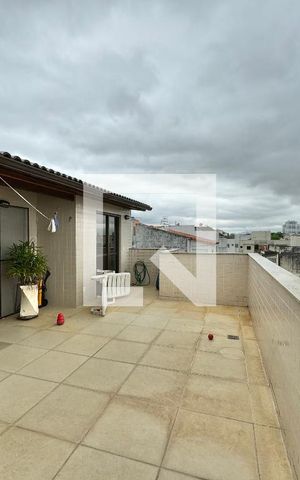 Apartamento à venda com 370m², 4 quartos e 3 vagas Apartamento à venda com 370m², 4 quartos e 3 vagasÁrea externa
