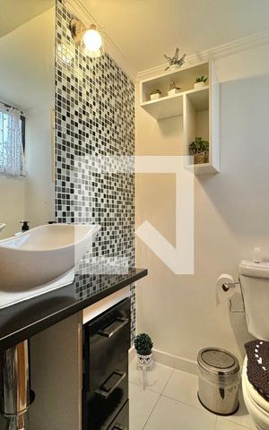 Apartamento à venda com 370m², 4 quartos e 3 vagas Apartamento à venda com 370m², 4 quartos e 3 vagasLavabo