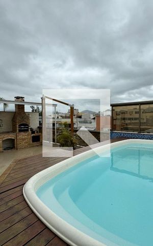 Apartamento à venda com 370m², 4 quartos e 3 vagas Apartamento à venda com 370m², 4 quartos e 3 vagasÁrea externa