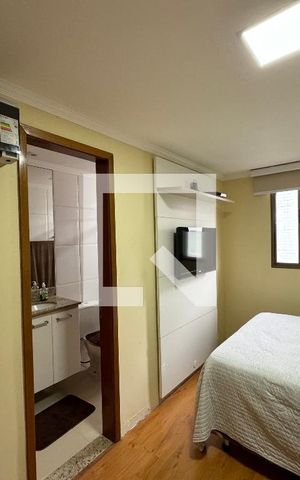 Apartamento à venda com 370m², 4 quartos e 3 vagas Apartamento à venda com 370m², 4 quartos e 3 vagasSuíte 2