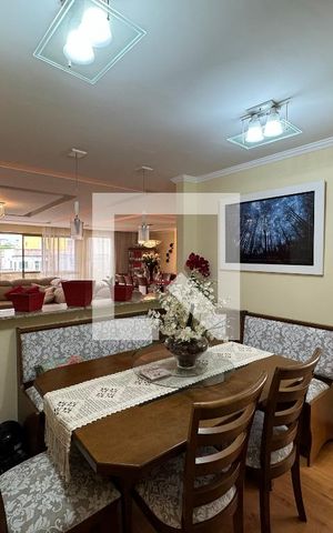Apartamento à venda com 370m², 4 quartos e 3 vagas Apartamento à venda com 370m², 4 quartos e 3 vagasSala - Jantar