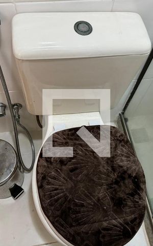 Apartamento à venda com 370m², 4 quartos e 3 vagas Apartamento à venda com 370m², 4 quartos e 3 vagasBanheiro Social