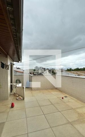 Apartamento à venda com 370m², 4 quartos e 3 vagas Apartamento à venda com 370m², 4 quartos e 3 vagasÁrea externa