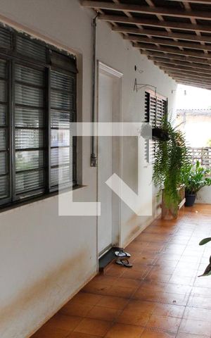 Casa à venda com 480m², 1 quarto e sem vaga Casa à venda com 480m², 1 quarto e sem vagaÁREA EXTERNA