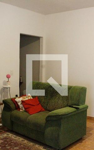 Casa à venda com 480m², 1 quarto e sem vaga Casa à venda com 480m², 1 quarto e sem vagaSALA