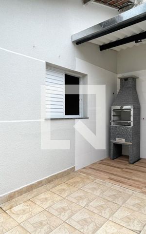 Casa para alugar com 170m², 2 quartos e 2 vagas Casa para alugar com 170m², 2 quartos e 2 vagasÁrea de Serviço