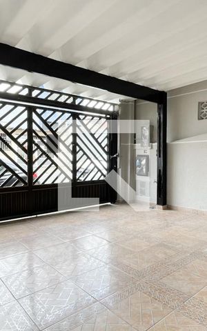Casa para alugar com 170m², 2 quartos e 2 vagas Casa para alugar com 170m², 2 quartos e 2 vagasGaragem