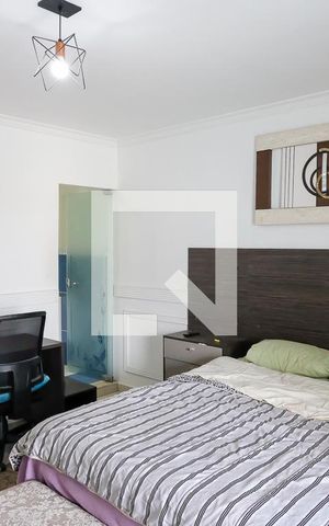 Casa à venda com 232m², 4 quartos e 4 vagasSuíte 1