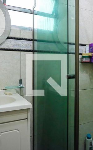 Casa à venda com 232m², 4 quartos e 4 vagasBanheiro da suíte 3