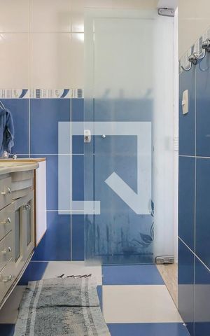 Casa à venda com 232m², 4 quartos e 4 vagasBanheiro da suíte 1