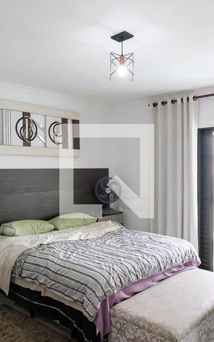 Casa à venda com 232m², 4 quartos e 4 vagasSuíte 1