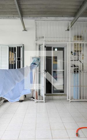 Casa para alugar com 144m², 3 quartos e 1 vaga Casa para alugar com 144m², 3 quartos e 1 vagaQuarto 1 varanda