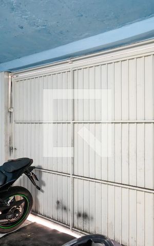 Casa para alugar com 144m², 3 quartos e 1 vaga Casa para alugar com 144m², 3 quartos e 1 vagaGaragem
