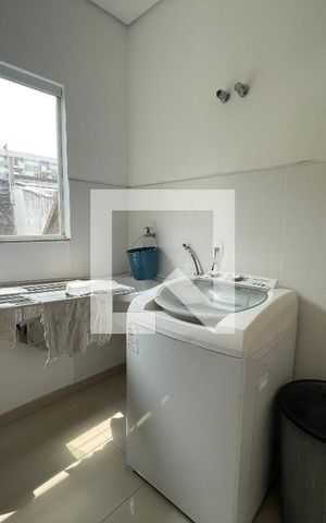 Studio para alugar com 20m², 1 quarto e sem vaga Studio para alugar com 20m², 1 quarto e sem vagaÁrea de Serviço