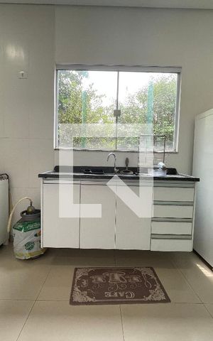 Studio para alugar com 20m², 1 quarto e sem vaga Studio para alugar com 20m², 1 quarto e sem vagaCozinha