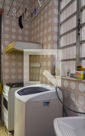 Apartamento à venda com 80m², 2 quartos e sem vaga Apartamento à venda com 80m², 2 quartos e sem vagaÁrea de Serviço