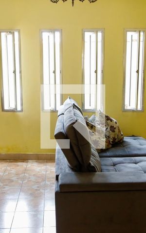 Casa à venda com 500m², 4 quartos e 2 vagas Casa à venda com 500m², 4 quartos e 2 vagassala