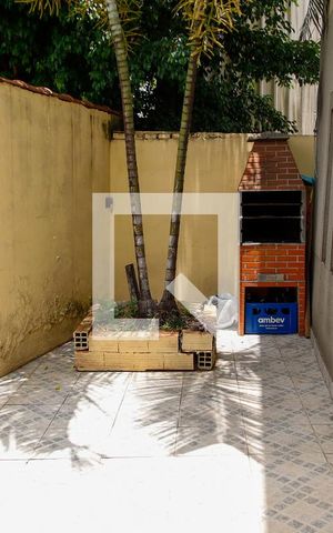 Casa à venda com 500m², 4 quartos e 2 vagas Casa à venda com 500m², 4 quartos e 2 vagasQuintal