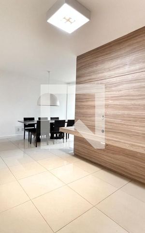 Apartamento à venda com 85m², 3 quartos e 3 vagas Apartamento à venda com 85m², 3 quartos e 3 vagasSala