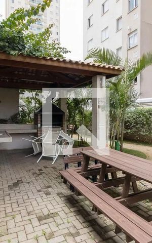 Apartamento à venda com 44m², 2 quartos e sem vagaÁrea comum - Churrasqueira