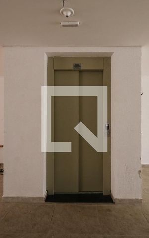 Apartamento à venda com 100m², 2 quartos e 1 vagaElevador