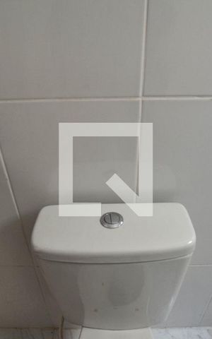 Apartamento à venda com 56m², 2 quartos e 1 vagaBanheiro Corredor
