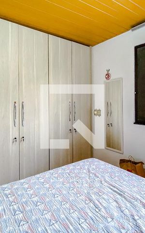 Casa à venda com 180m², 3 quartos e 1 vagaQuarto 1 - Suíte