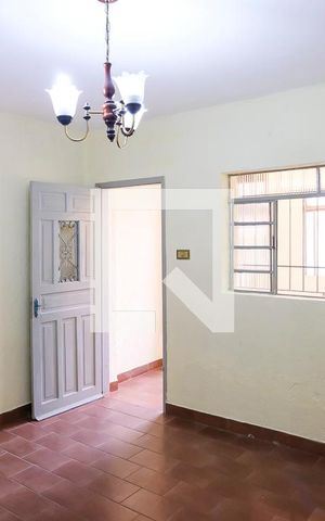 Casa para alugar com 100m², 1 quarto e 1 vagaSala