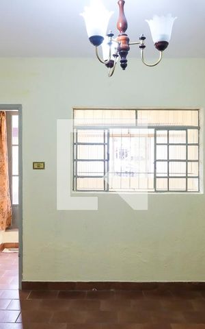Casa para alugar com 100m², 1 quarto e 1 vagaSala