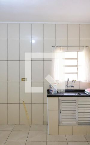 Casa para alugar com 100m², 1 quarto e 1 vagaCozinha