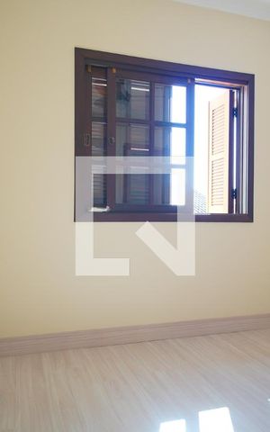 Casa à venda com 248m², 4 quartos e 2 vagasQuarto 4