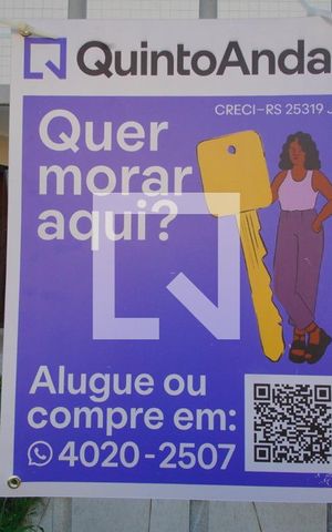 Casa à venda com 248m², 4 quartos e 2 vagasPlaca