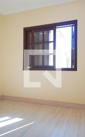 Casa à venda com 248m², 4 quartos e 2 vagasQuarto 4