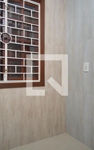 Casa à venda com 248m², 4 quartos e 2 vagasGabinete
