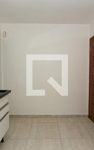Casa para alugar com 90m², 2 quartos e 2 vagas Casa para alugar com 90m², 2 quartos e 2 vagasCozinha