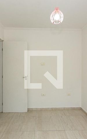 Casa para alugar com 90m², 2 quartos e 2 vagas Casa para alugar com 90m², 2 quartos e 2 vagasQuarto 1