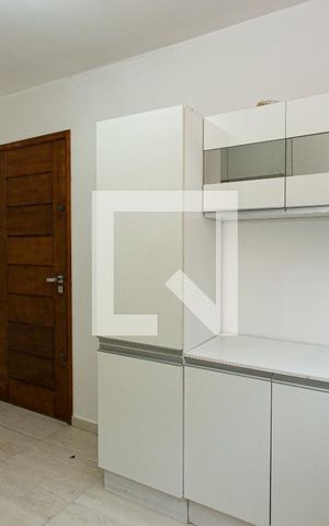 Casa para alugar com 90m², 2 quartos e 2 vagas Casa para alugar com 90m², 2 quartos e 2 vagasCozinha
