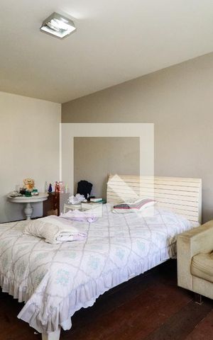 Casa para alugar com 985m², 5 quartos e 5 vagas Casa para alugar com 985m², 5 quartos e 5 vagasSuíte 4
