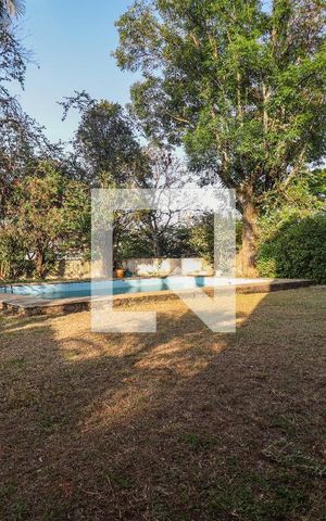 Casa para alugar com 985m², 5 quartos e 5 vagas Casa para alugar com 985m², 5 quartos e 5 vagasÁrea externa