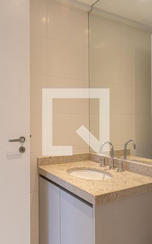 Apartamento à venda com 67m², 1 quarto e 1 vaga Apartamento à venda com 67m², 1 quarto e 1 vagaBanheiro 2