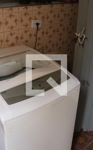 Casa à venda com 240m², 4 quartos e 2 vagasÁrea de Serviço