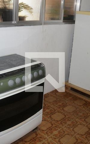 Casa à venda com 240m², 4 quartos e 2 vagasCozinha