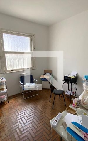 Casa à venda com 323m², 3 quartos e 2 vagas Casa à venda com 323m², 3 quartos e 2 vagasQuarto 3