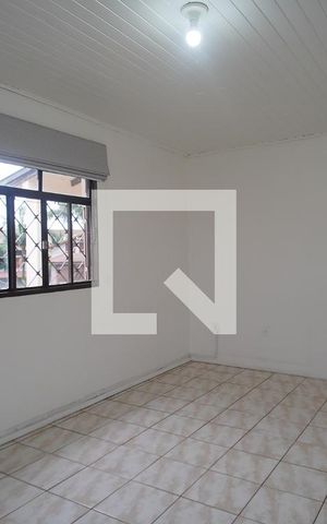 Casa para alugar com 80m², 2 quartos e sem vaga Casa para alugar com 80m², 2 quartos e sem vagaQuarto 1