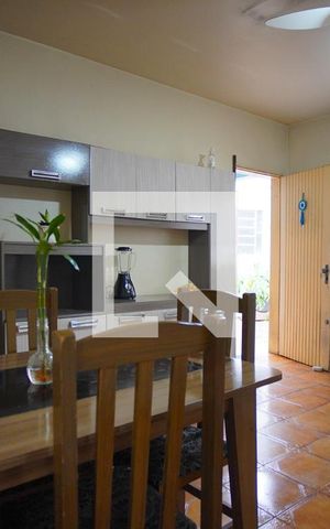 Casa à venda com 180m², 3 quartos e 3 vagasCozinha