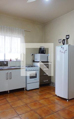 Casa à venda com 180m², 3 quartos e 3 vagasCozinha