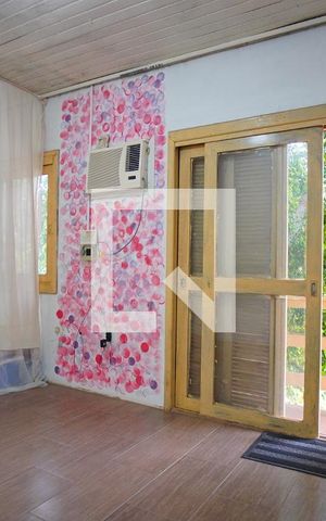 Casa à venda com 180m², 3 quartos e 3 vagasSala - Segundo andar