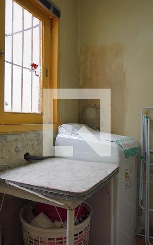 Casa à venda com 180m², 3 quartos e 3 vagasÁrea de Serviço