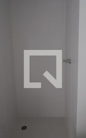 Apartamento à venda com 66m², 2 quartos e 1 vagaBanheiro Corredor